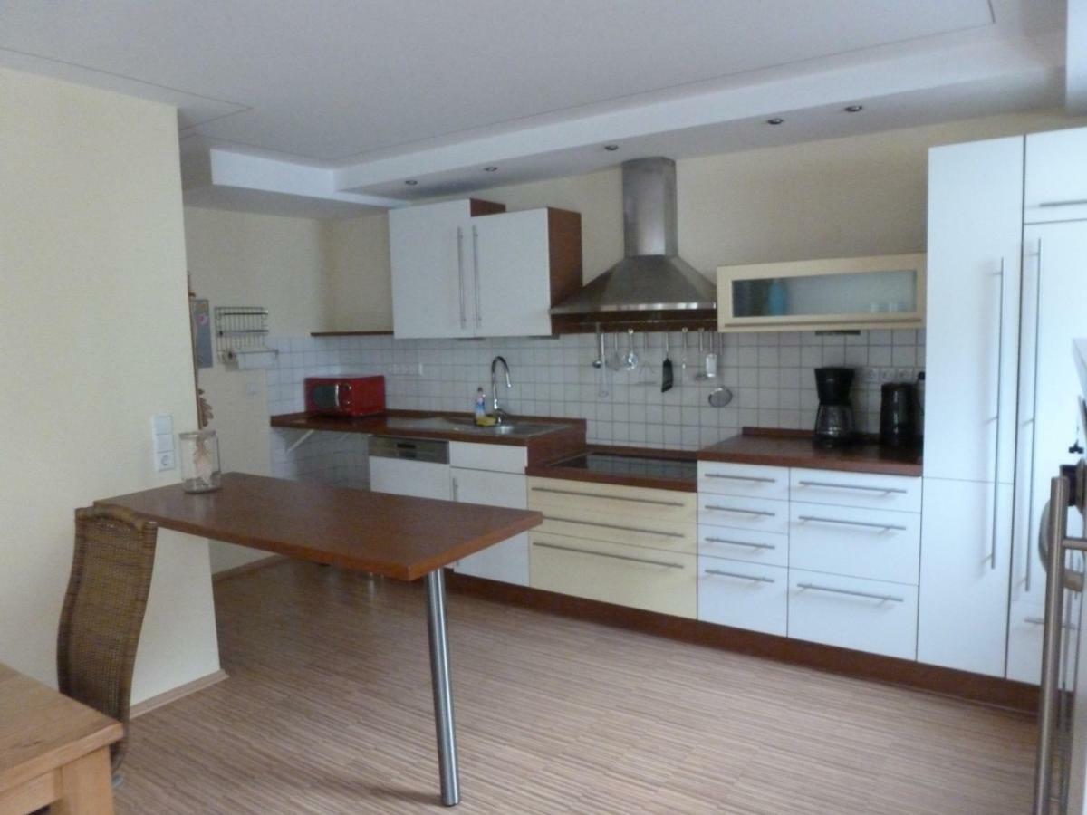 Ferienwohnung Eisele Heike 군즈부르크 외부 사진